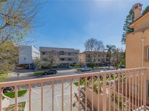 5719 Camellia Avenue 102, North Hollywood CA 91601