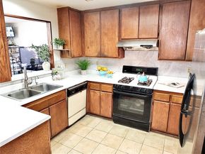 253 Orleans Way, Long Beach CA 90805