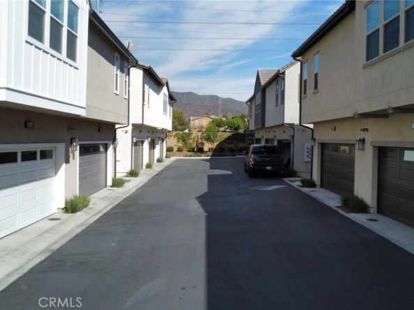 15974 Jamie Lane 2, Fontana CA 92336