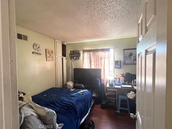 11 Eastridge Lane, Carson CA 90745