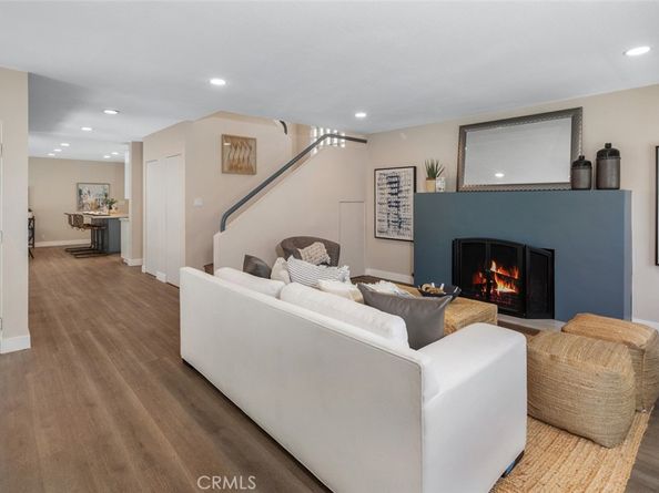 29 68th Place, Long Beach CA 90803