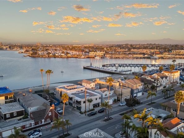 29 68th Place, Long Beach CA 90803