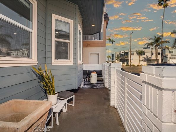 29 68th Place, Long Beach CA 90803