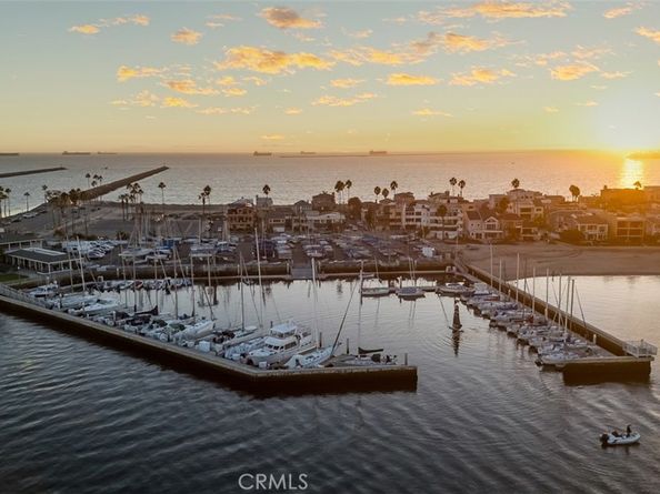 29 68th Place, Long Beach CA 90803