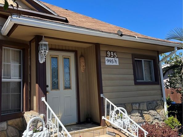 995 E 55th Street, Los Angeles CA 90011