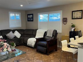 995 E 55th Street, Los Angeles CA 90011