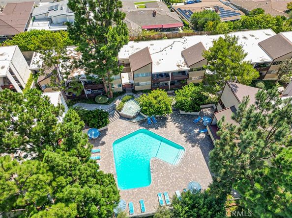 6000 Canterbury Drive D309, Culver City CA 90230