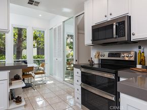 783 S Orange Grove Boulevard 2, Pasadena CA 91105