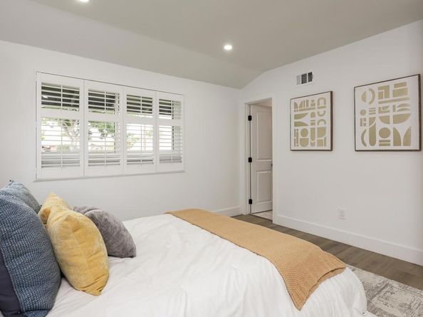 4380 Rolfe Road, San Diego CA 92117