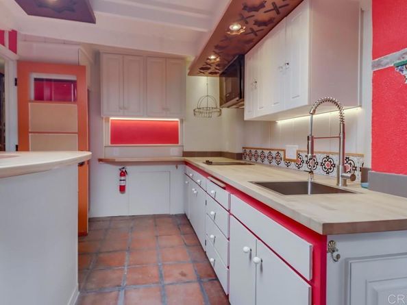 3014 Xenophon Street, Point Loma CA 92106