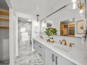 2500 Torrey Pines Road 305, La Jolla CA 92037