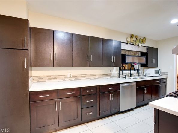 2871 W Tyler Avenue, Anaheim CA 92801