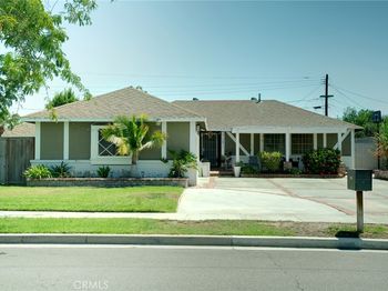 2871 W Tyler Avenue
