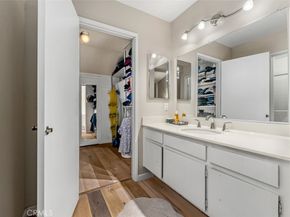 2502 N Tustin C, Santa Ana CA 92705