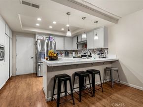 2502 N Tustin C, Santa Ana CA 92705