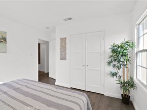 2812 Del Amo, Lakewood CA 90712