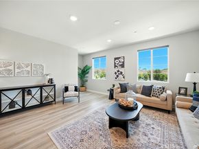 1425 W Sunrise Lane, San Pedro CA 90732