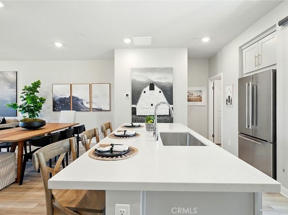 1425 W Sunrise Lane, San Pedro CA 90732