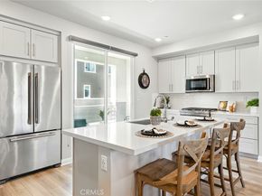 1425 W Sunrise Lane, San Pedro CA 90732