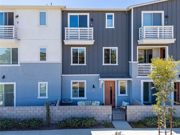1425 W Sunrise Lane, San Pedro CA 90732