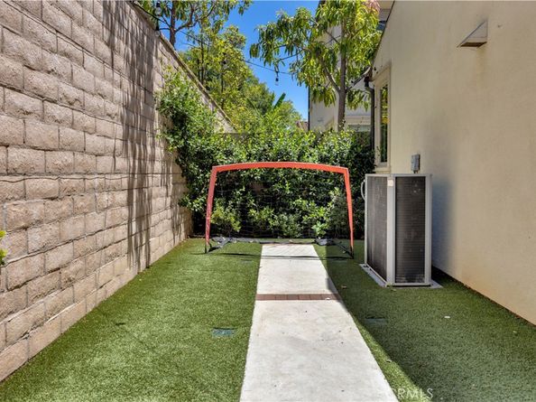 51 Calypso, Irvine CA 92618