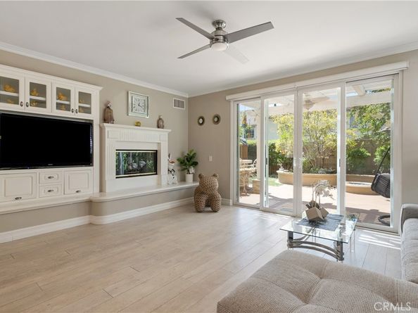 24 Malibu, Irvine CA 92602