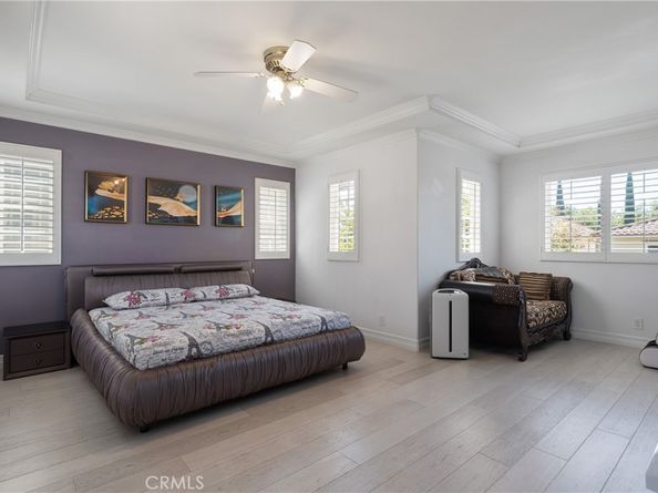 24 Malibu, Irvine CA 92602