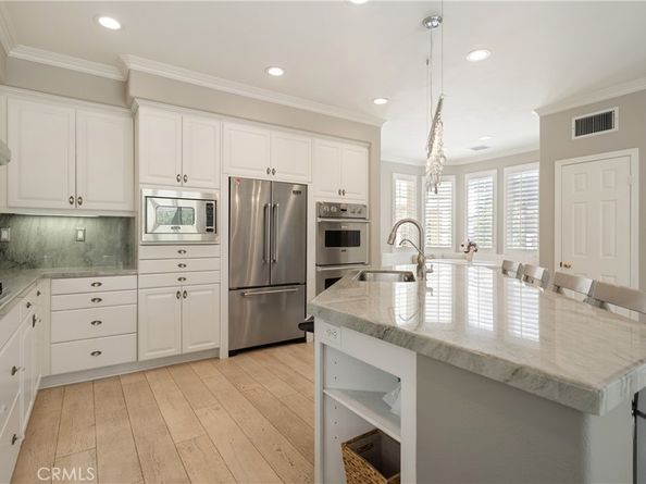 24 Malibu, Irvine CA 92602