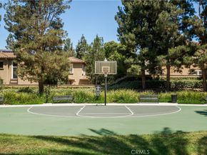 24 Malibu, Irvine CA 92602