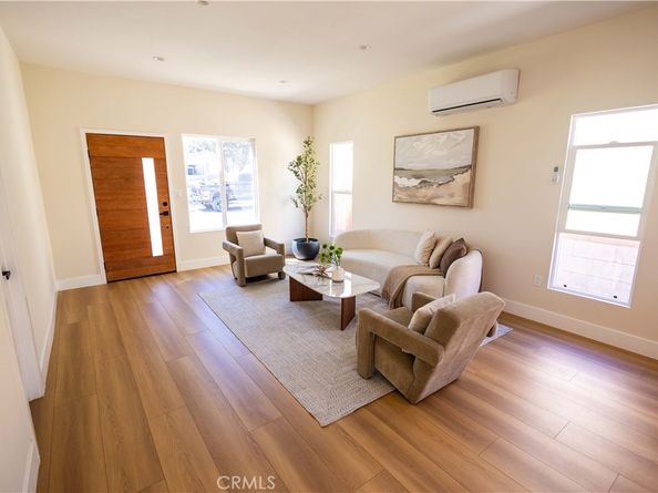 7710 S Halldale Avenue, Los Angeles CA 90047