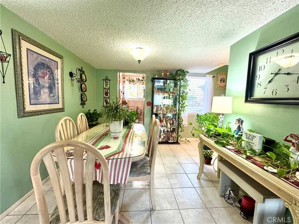 619 N Bristol Street 17, Santa Ana CA 92703