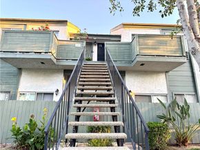 619 N Bristol Street 17, Santa Ana CA 92703