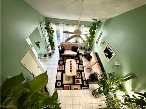 619 N Bristol Street 17, Santa Ana CA 92703