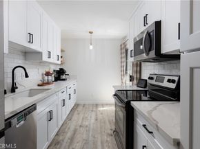 12200 Montecito Rd D104, Seal Beach CA 90740