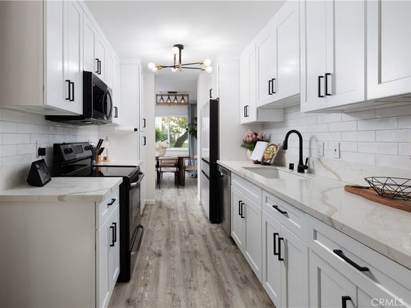 12200 Montecito Rd D104, Seal Beach CA 90740