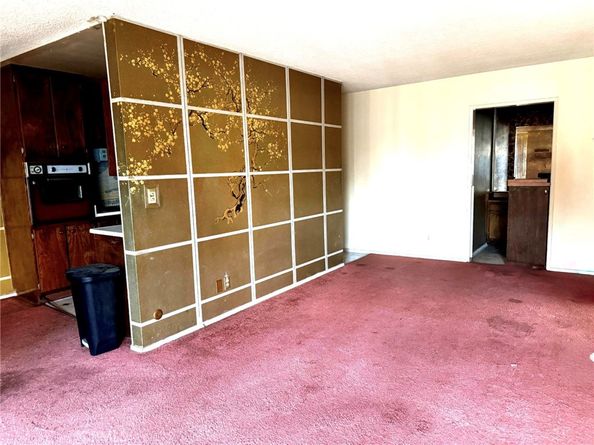 360 S Kenmore 302, Los Angeles CA 90020