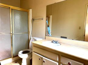 360 S Kenmore 302, Los Angeles CA 90020