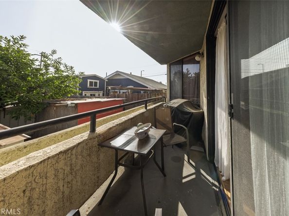 1237 E 6th Street 110, Long Beach CA 90802