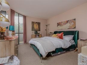 1237 E 6th Street 110, Long Beach CA 90802