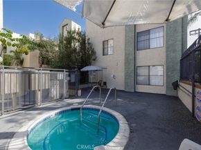 1237 E 6th Street 110, Long Beach CA 90802