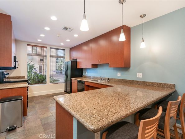 388 E Ocean 1614, Long Beach CA 90802