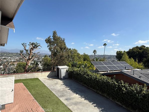 2586 Lake View, Los Angeles CA 90039