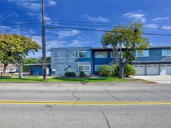 1300 Agate Street