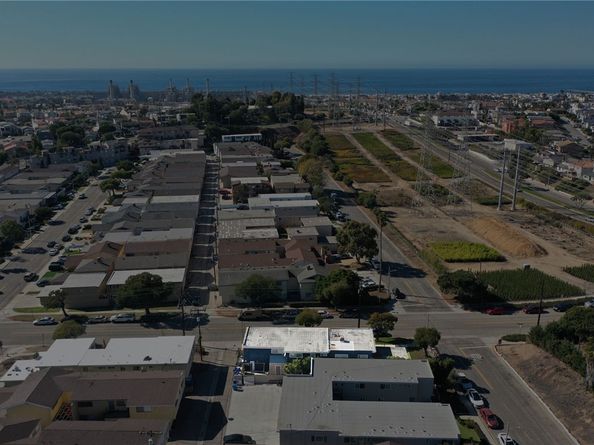 1300 Agate Street, Redondo Beach CA 90277