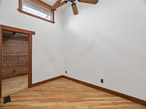 3950 De Longpre Avenue, Los Angeles CA 90027