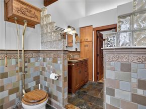 3950 De Longpre Avenue, Los Angeles CA 90027