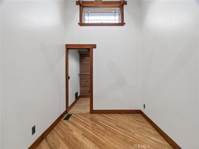 3950 De Longpre Avenue, Los Angeles CA 90027