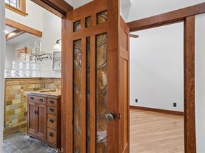 3950 De Longpre Avenue, Los Angeles CA 90027