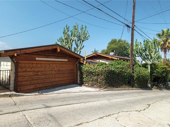 3950 De Longpre Avenue, Los Angeles CA 90027
