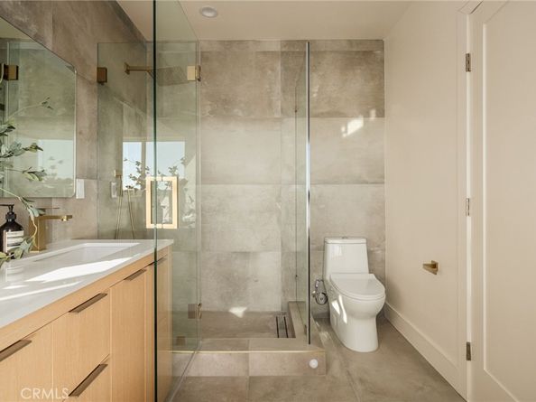 1919 Seigneur Avenue, Los Angeles CA 90032